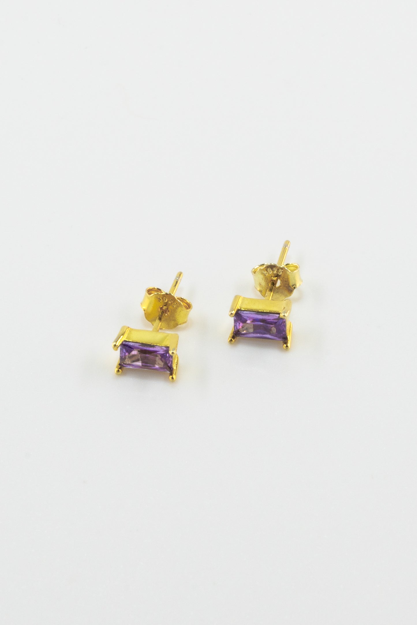 Lila Zirconia Studs