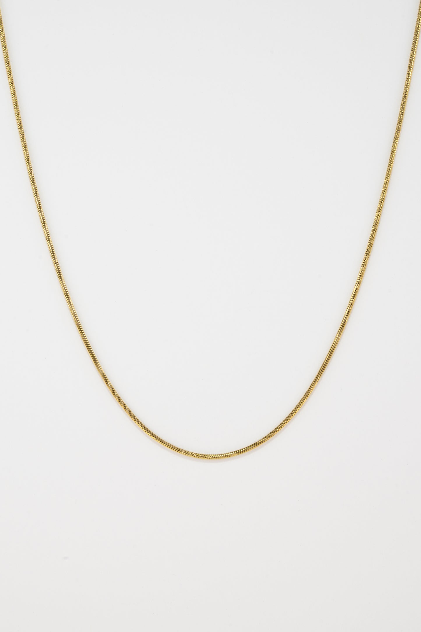 Thin Basic Golden Necklace